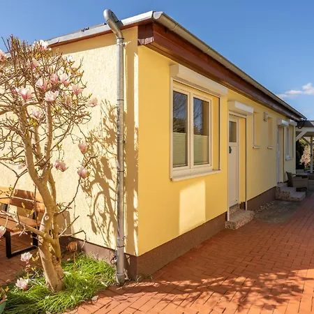 Hafenhaus Leuchtturm Apartment Waren (Müritz)